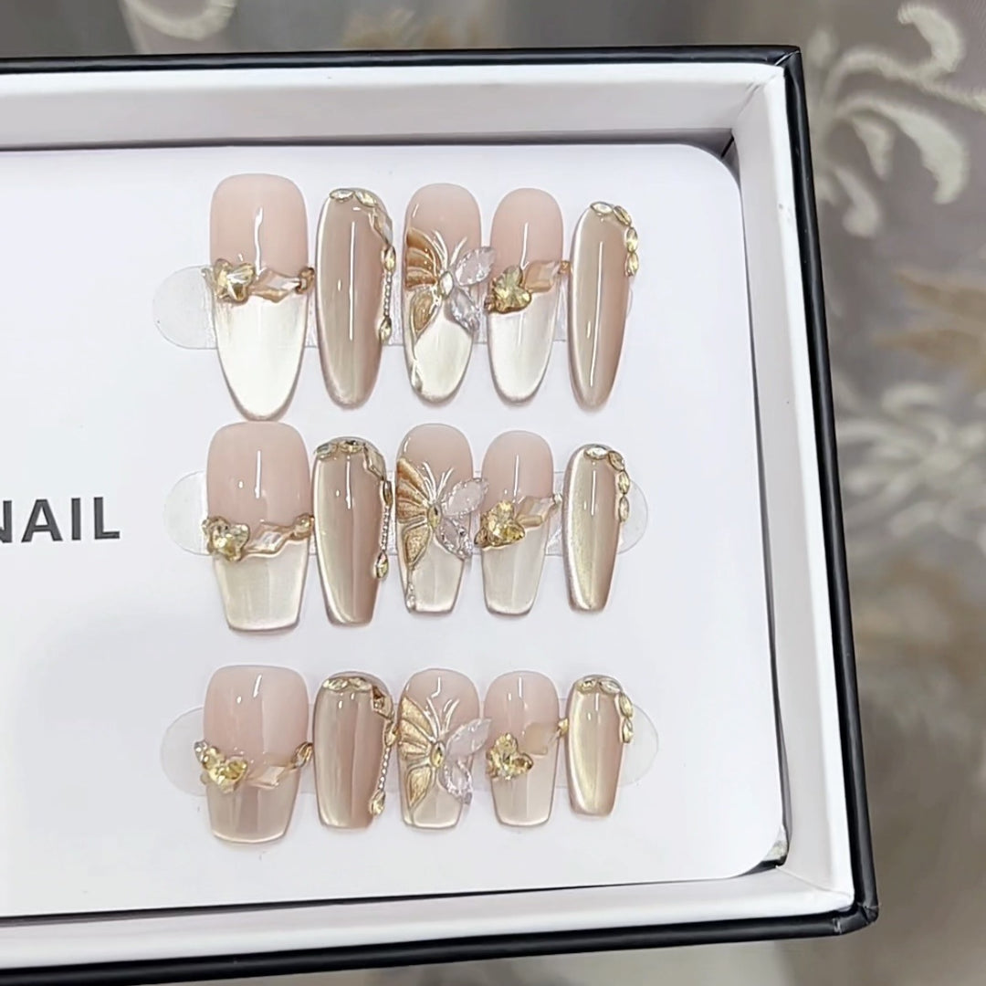 Artistic Floral-Designed Press-On Nails Stornfield