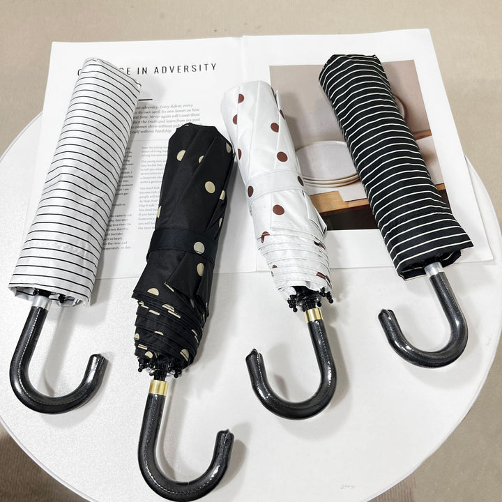 Women Folding Umbrella Stornfield