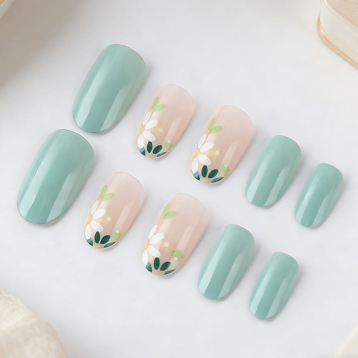Press-On Floral Nail Art Set Stornfield