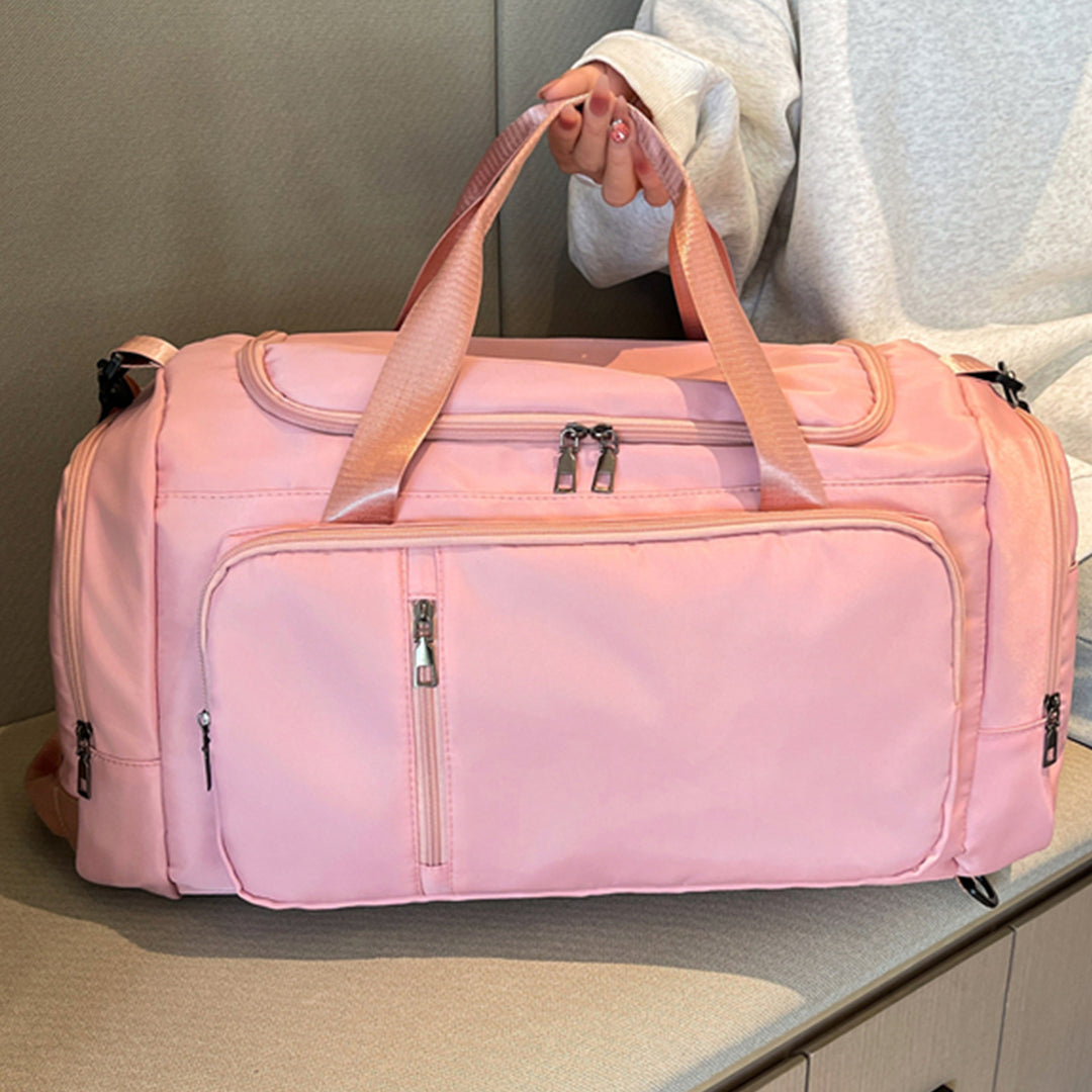 Travel bag with versatile storage and robust zippers Stornfield