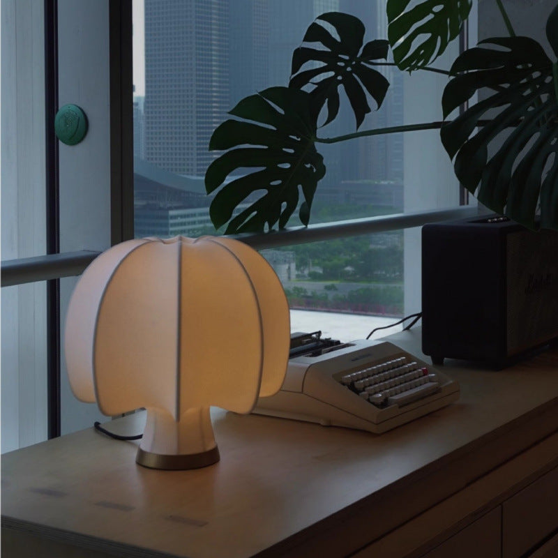 Modern Elegant Table Lamp