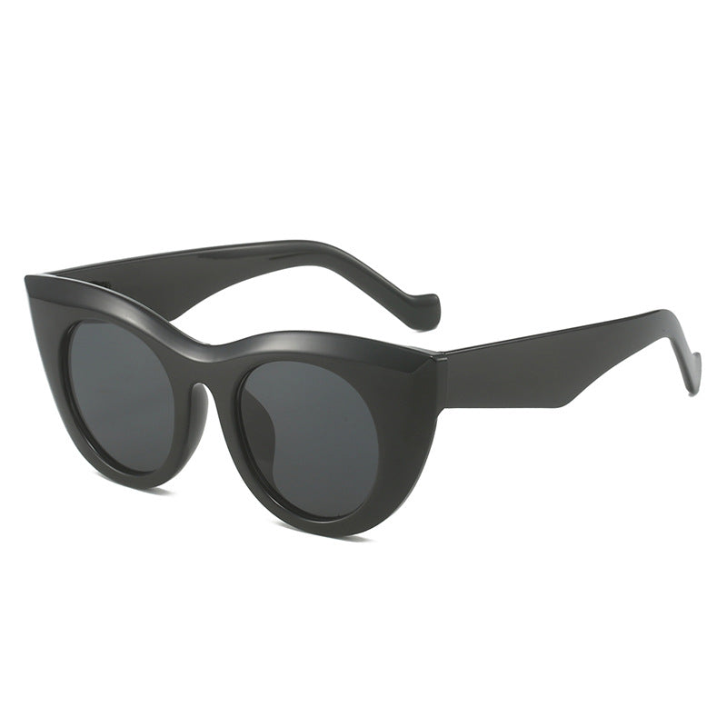 Ladies Cat-Eye Sunglasses with Wide Frame and UV Protection Stornfield