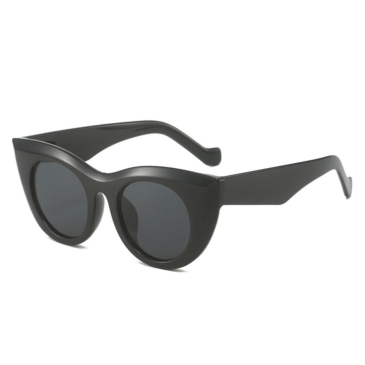 Ladies Cat-Eye Sunglasses with Wide Frame and UV Protection Stornfield