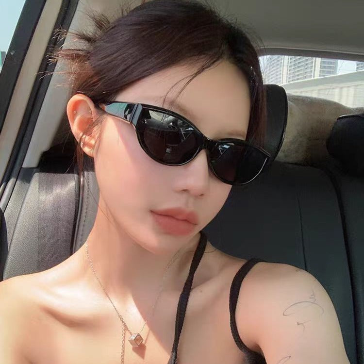 Women’s fashionable sunglasses in trendy cat-eye style Stornfield