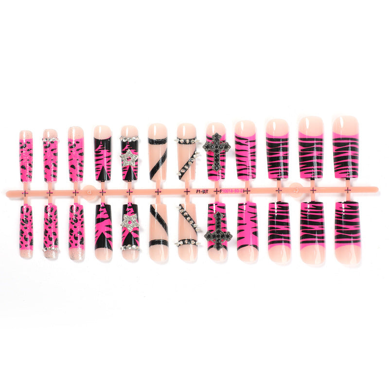 Bold Graphic Nail Art Set Stornfield