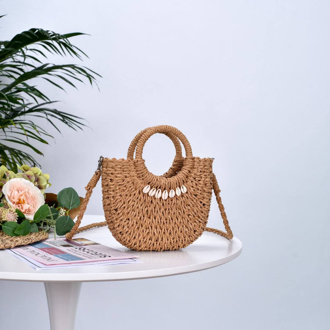 Natural fiber handbag with shell decoration Stornfield