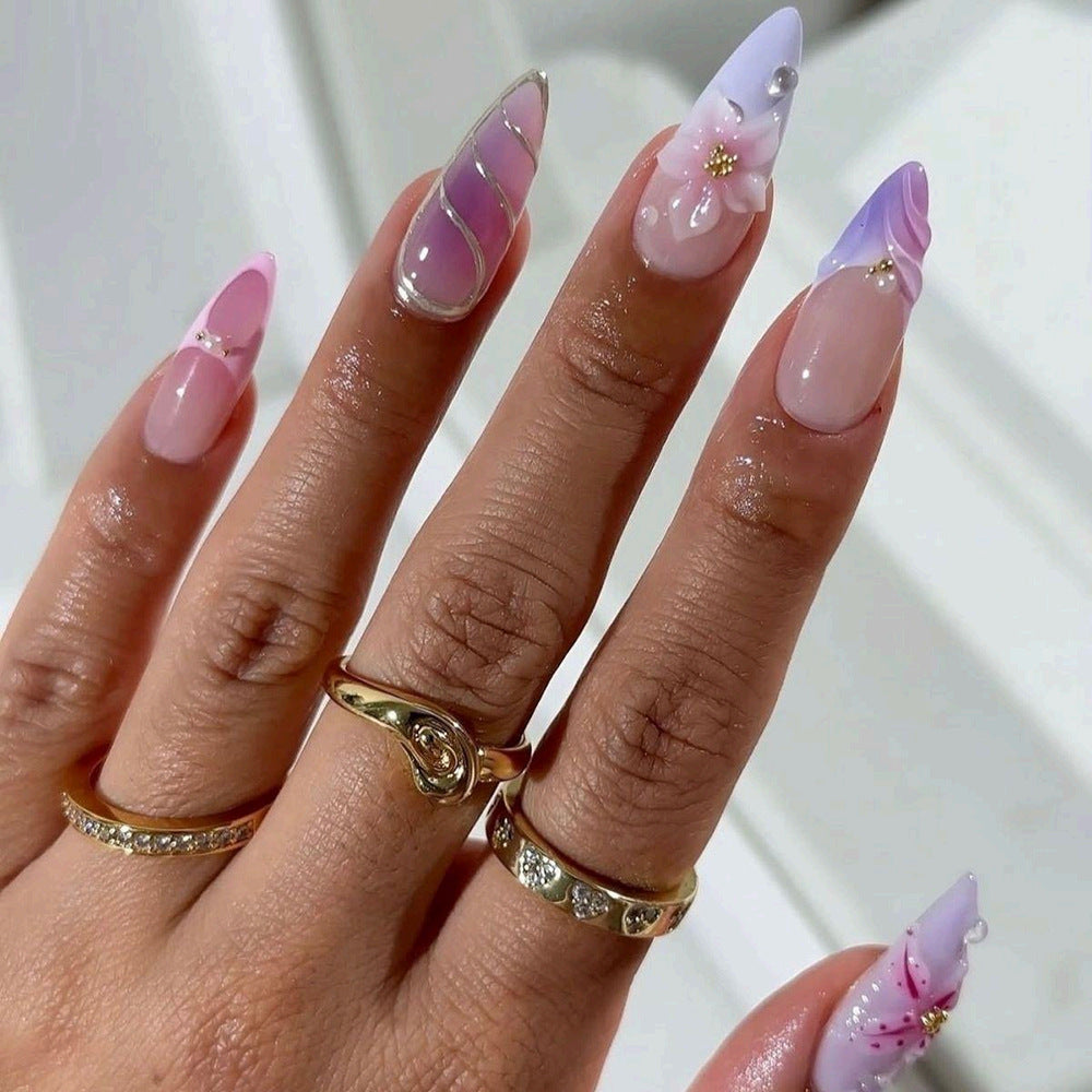 Amazing art nails with peacock feather design Stornfield