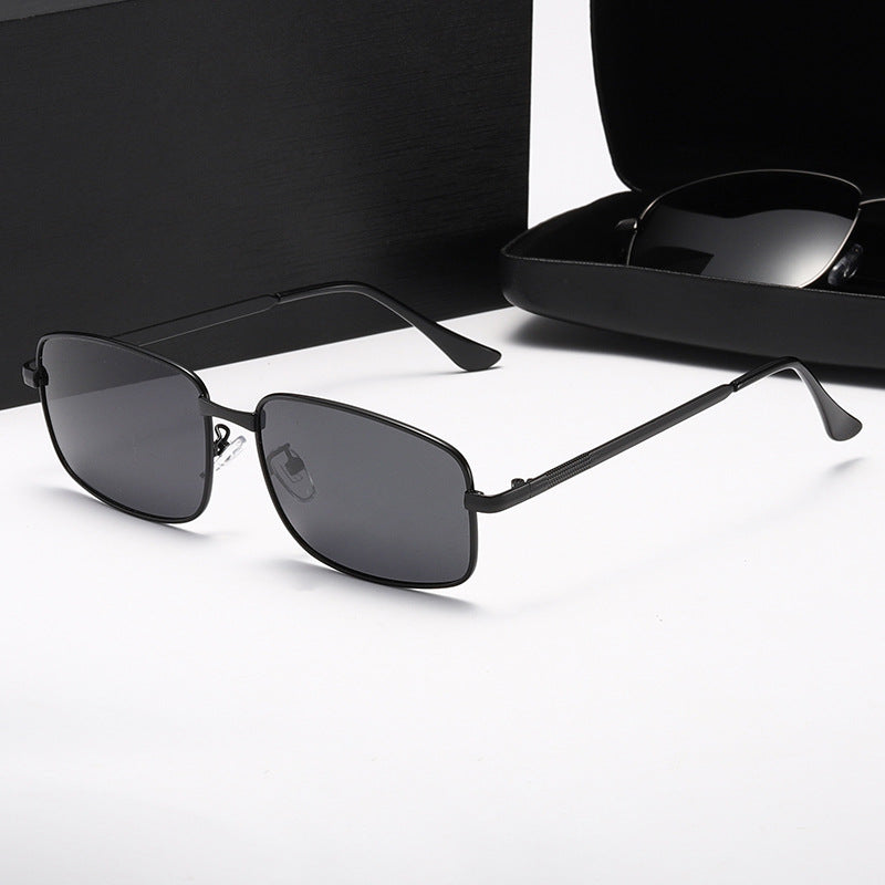 Women's fashionable square sunglasses with elegant frame Stornfield