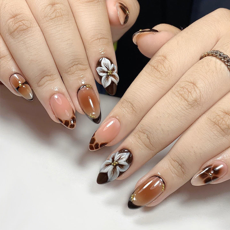 Artistic Press-On Nail Set with Floral and Color Block Design Stornfield
