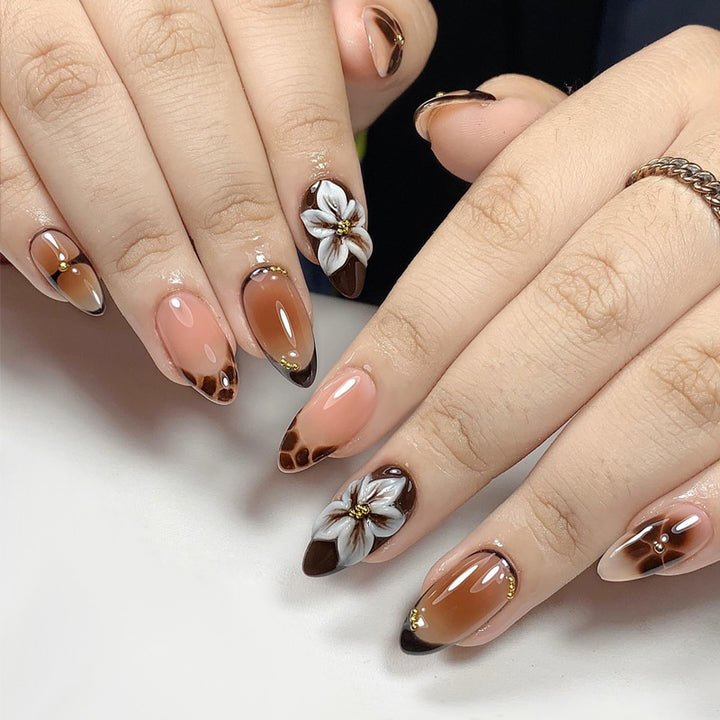 Artistic Press-On Nail Set with Floral and Color Block Design Stornfield