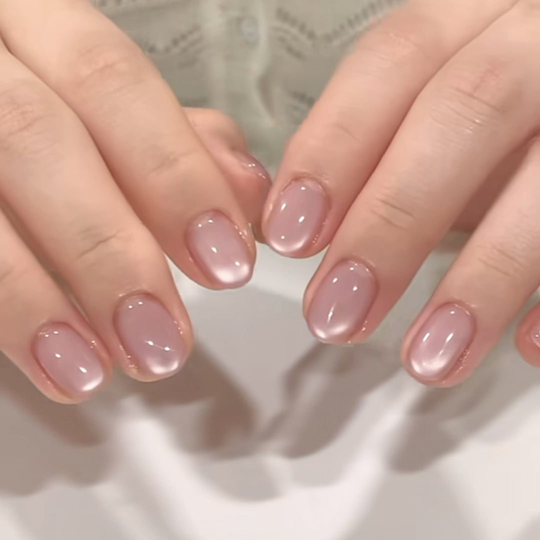 High-quality artificial nails with natural shine Stornfield