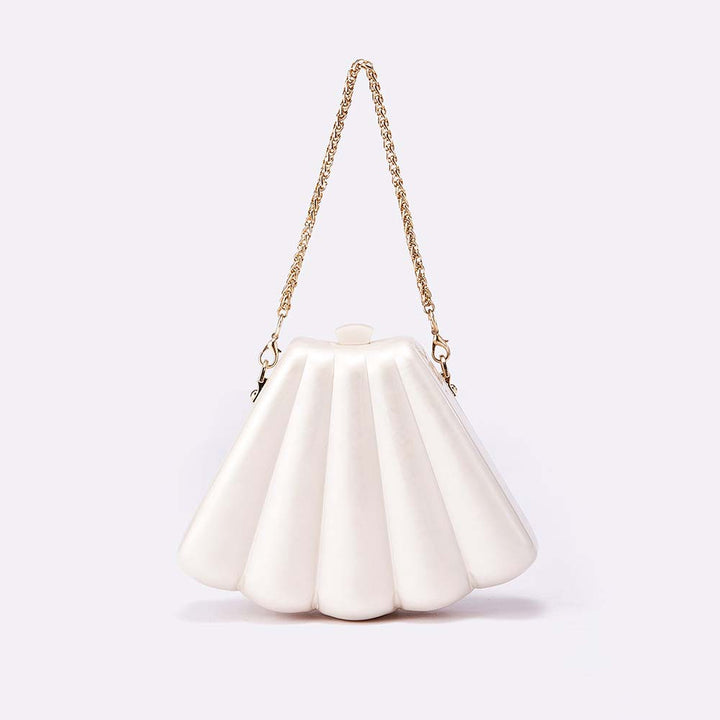 Elegant Shell-Shaped Handbag