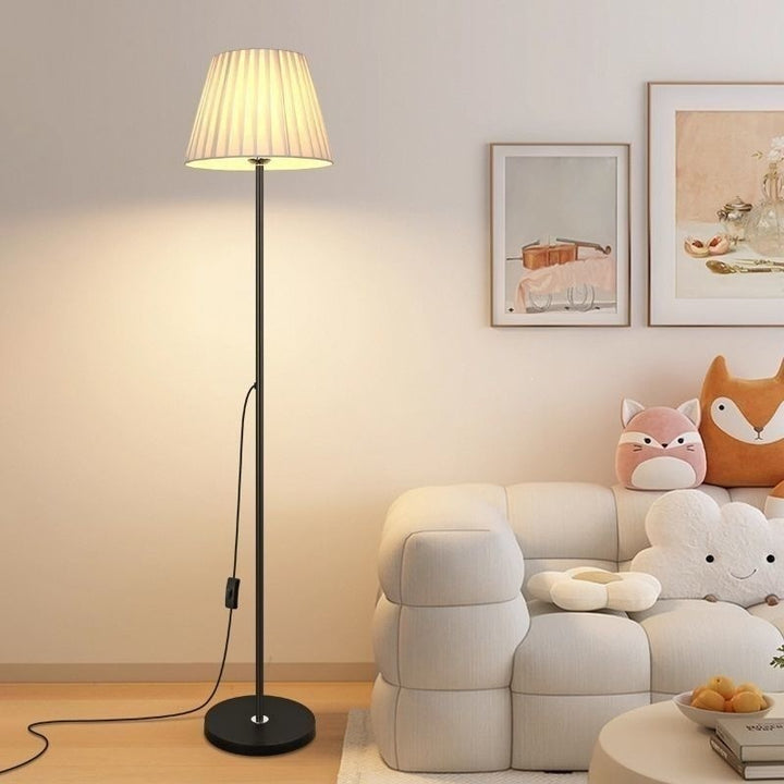 Elegant Minimalist Floor Lamp