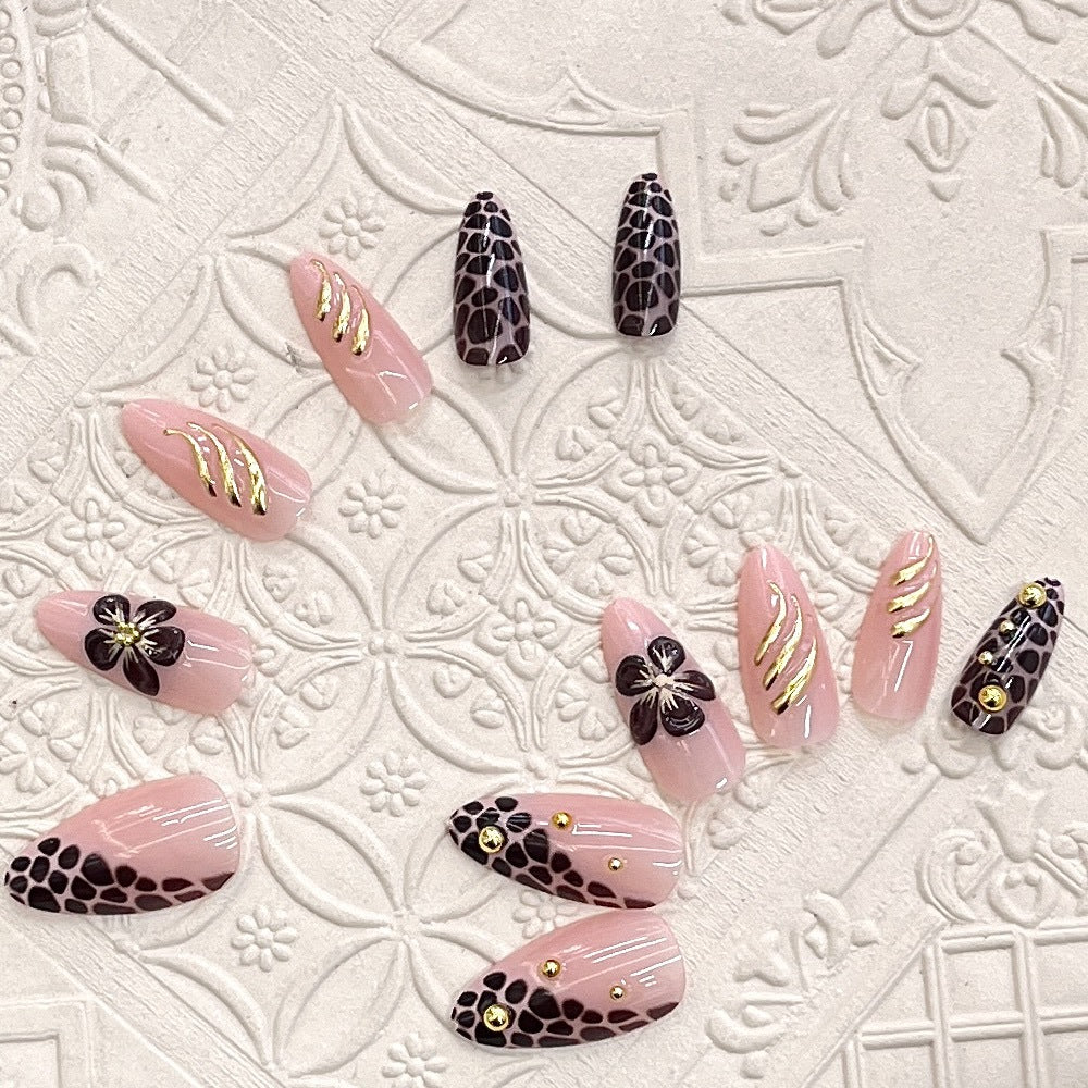 Artistic Press-On Nail Set with Floral and Leopard Accent Stornfield
