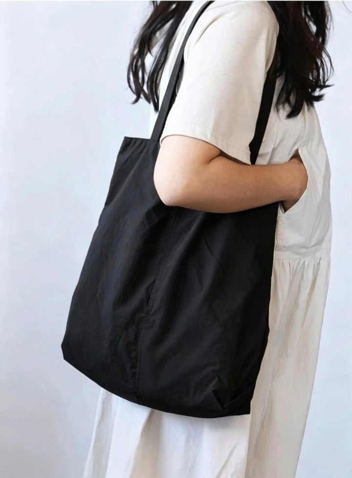 Spacious and Versatile Tote Bag Stornfield