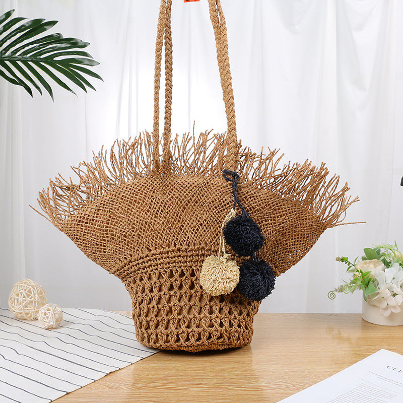 Elegant Basket Bag with Fringed Design Stornfield