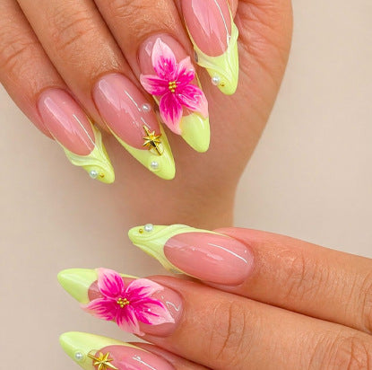 Floral Articulated Nail Enhancements Stornfield