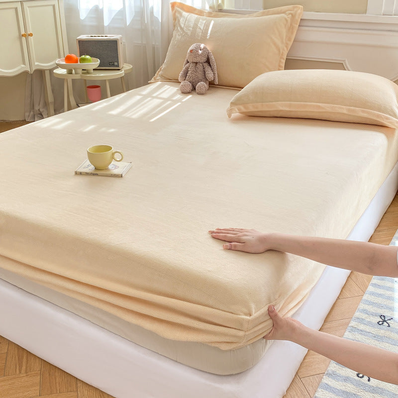 Ultra-Soft Fleece Mattress Protector