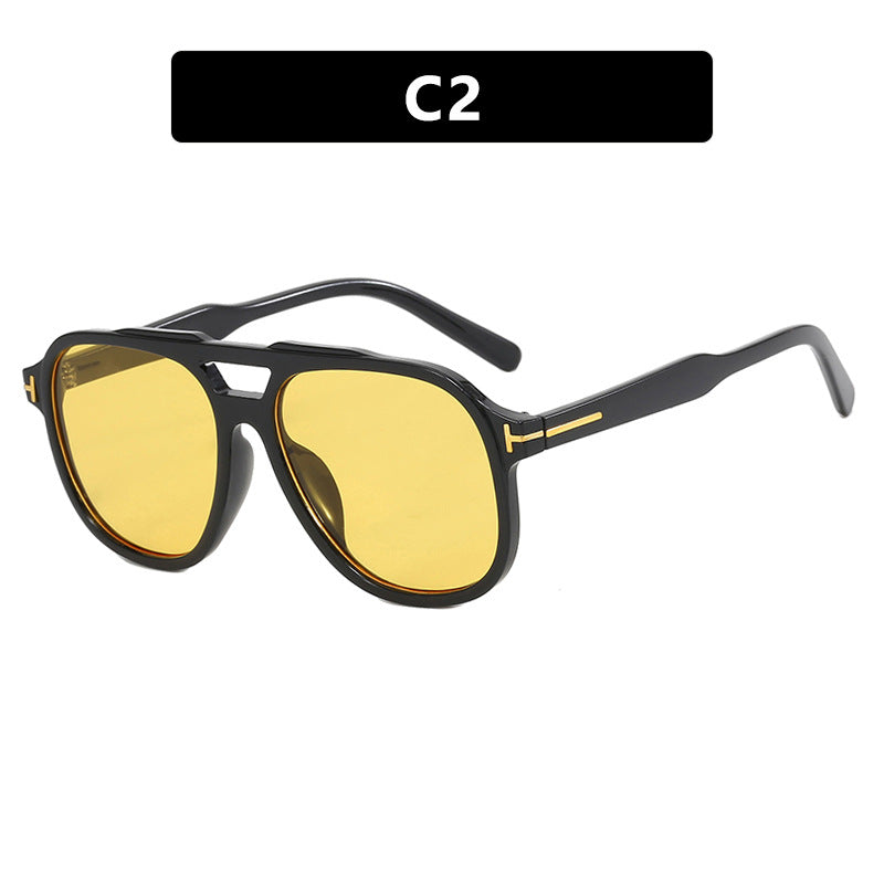 Women's fashionable sunglasses with polygonal frame and protective lenses Stornfield