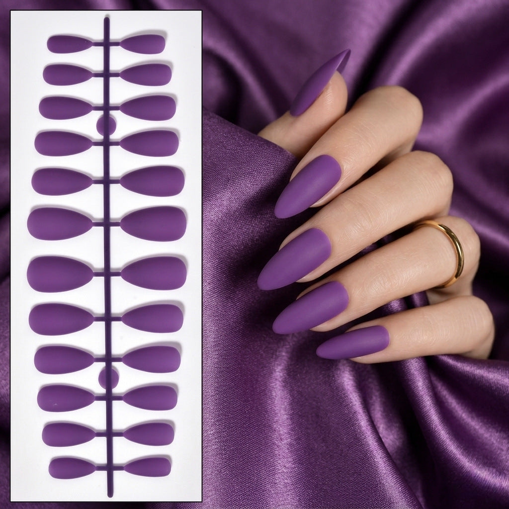 Glamorous Press-On Nail Tips