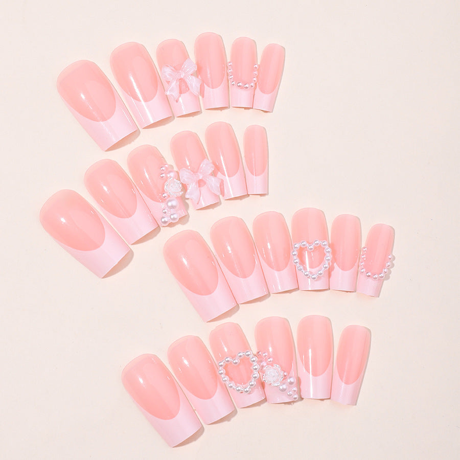 Nail set with elegant ombre finish and pointy shapes Stornfield