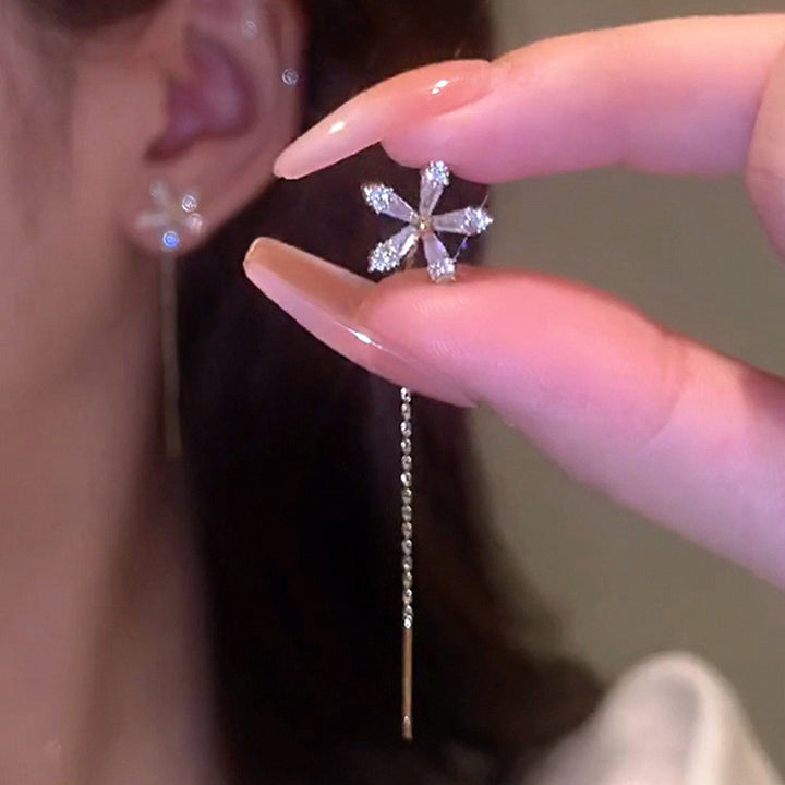 Elegant and Timeless Earrings with Sparkling Crystals Stornfield