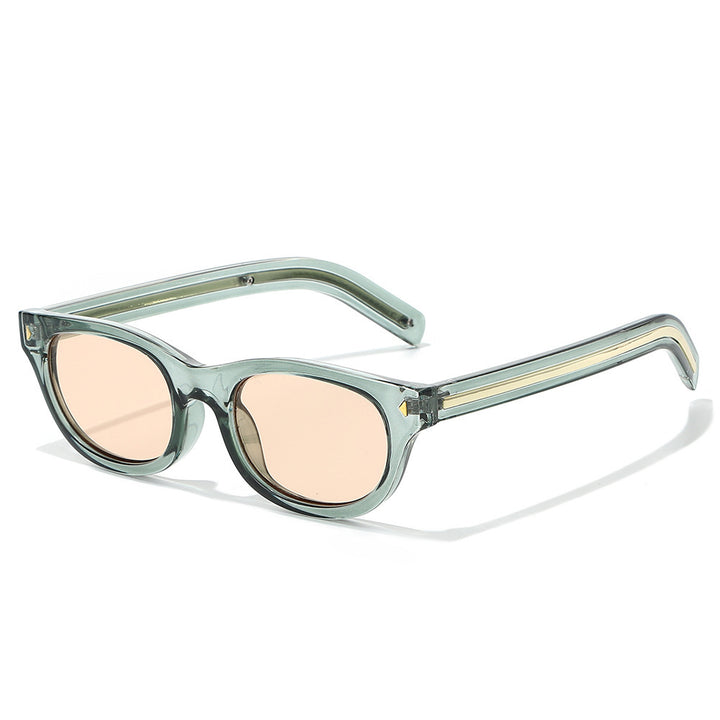 Retro-Inspired Tortoiseshell Cat-Eye Sunglasses Stornfield