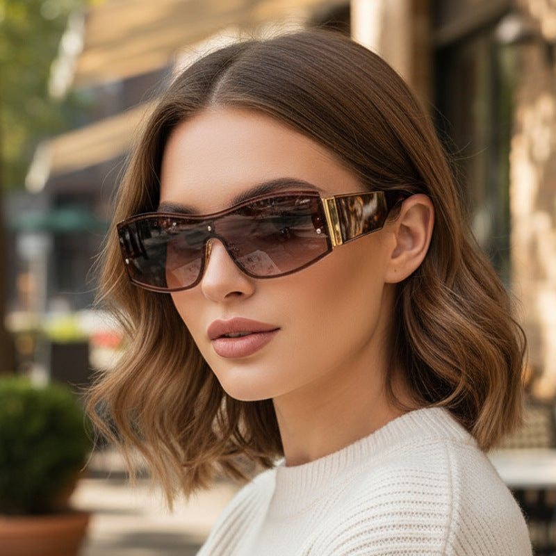 Women's fashionable sunglasses with a striking frame and high UV protection Stornfield
