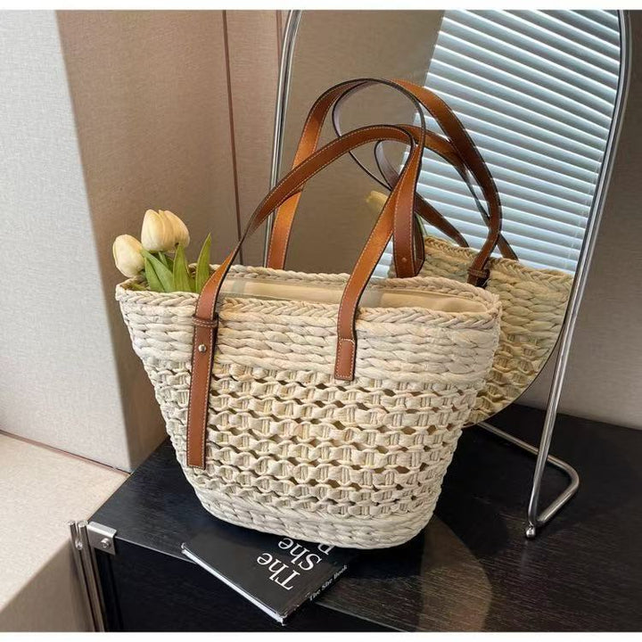 Handbag with Elegant Woven Design Stornfield