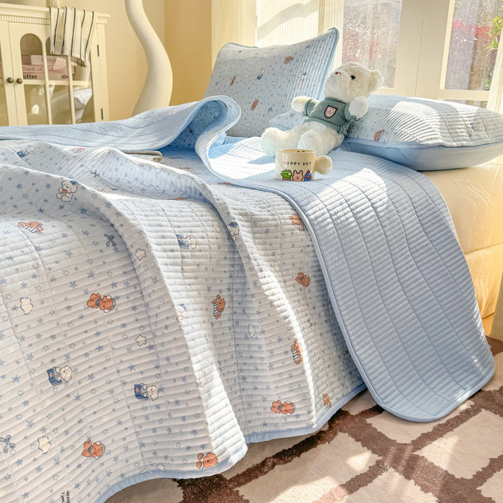 Heart Pattern Quilted Bedspread