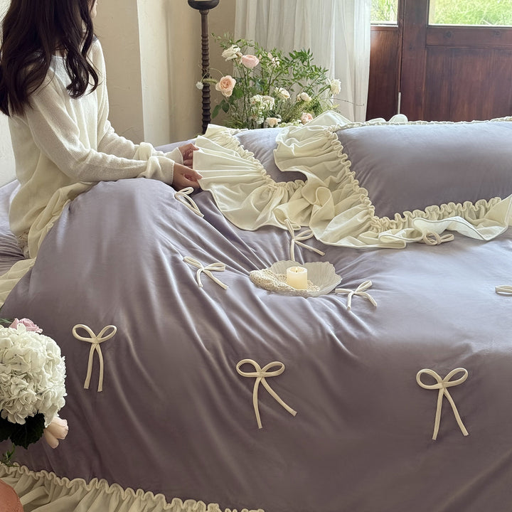 Romantic Frilled-Edge Bow-Appliqué Velvet-Effect Duvet Cover Set