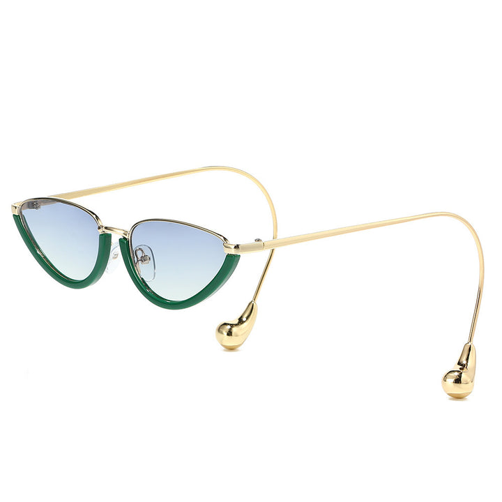 Ultra-Modern Spectacular Cat-Eye Sunglasses Stornfield