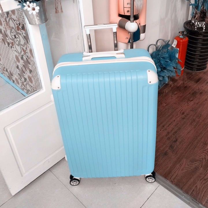 Hard-shell suitcase with quiet 360-degree wheels Stornfield