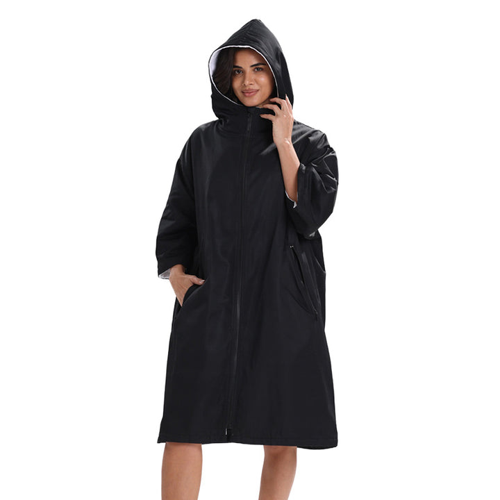 Water-repellent travel poncho Stornfield