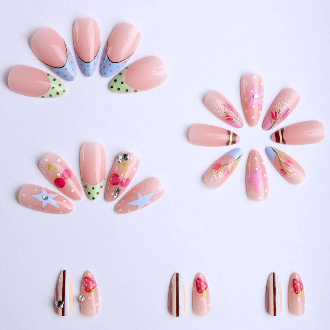 Artificial Fingernails with Creative Designs Stornfield
