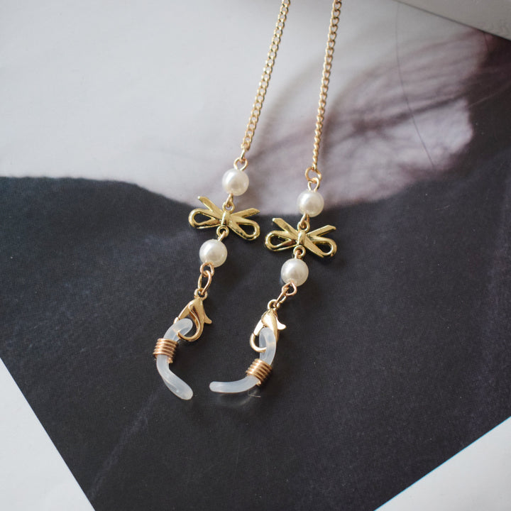 Elegant Pearl-Accented Eyewear Chain Stornfield 1786692339