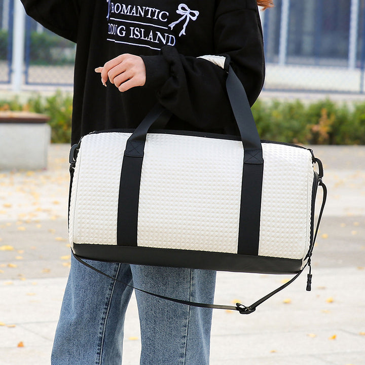 Ergonomic Textured Sports Duffle Bag Stornfield