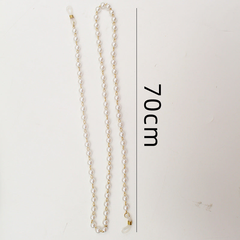 Star-Embellished Eyewear Chain Stornfield