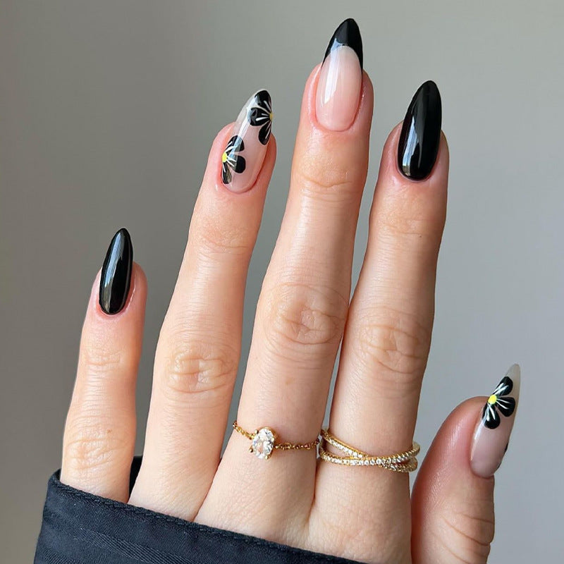 Premium Nail Design Set Stornfield