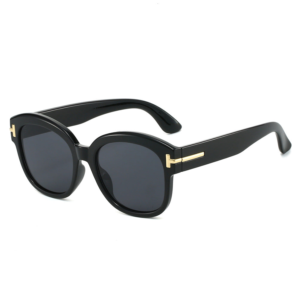 Chic Oversized Frame Sunglasses Stornfield