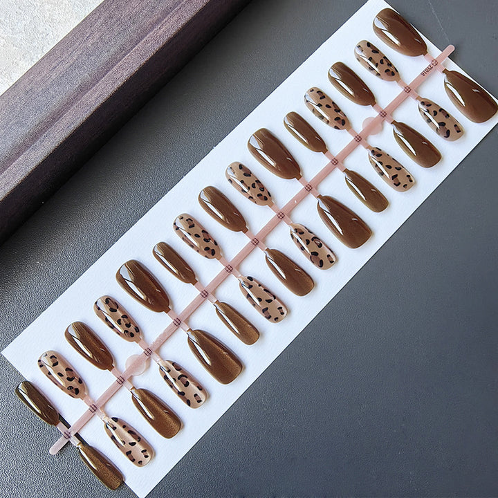Acrylic Nails in Modern Leo Design Stornfield