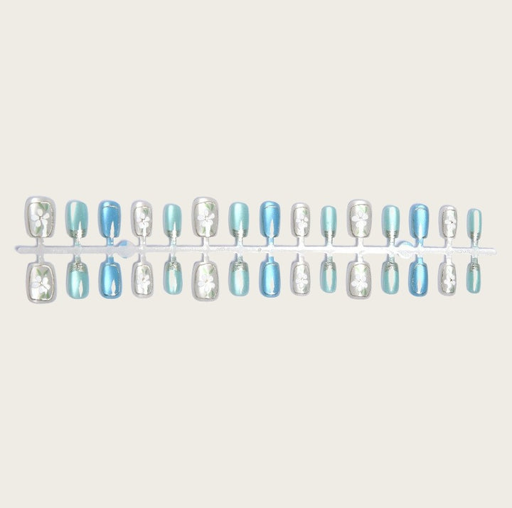Detailed Floral Press-On Nail Art Set Stornfield