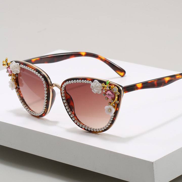 Ladies Glamorous Cat-Eye Sunglasses with Floral Decorations Stornfield