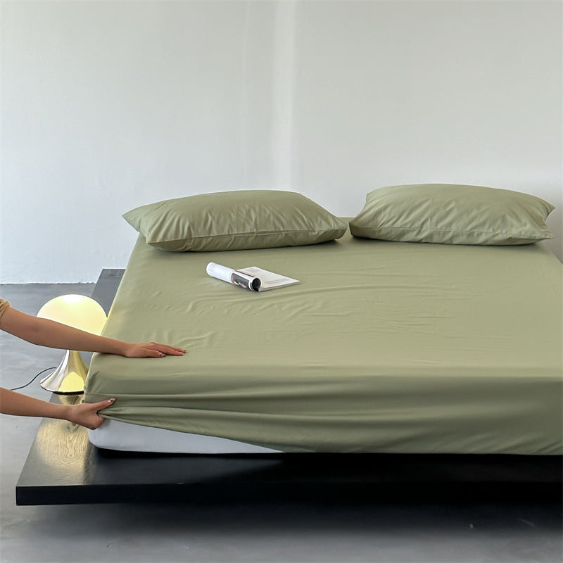 Fine jersey fitted sheet set with extra-elastic around rubber and smooth finish