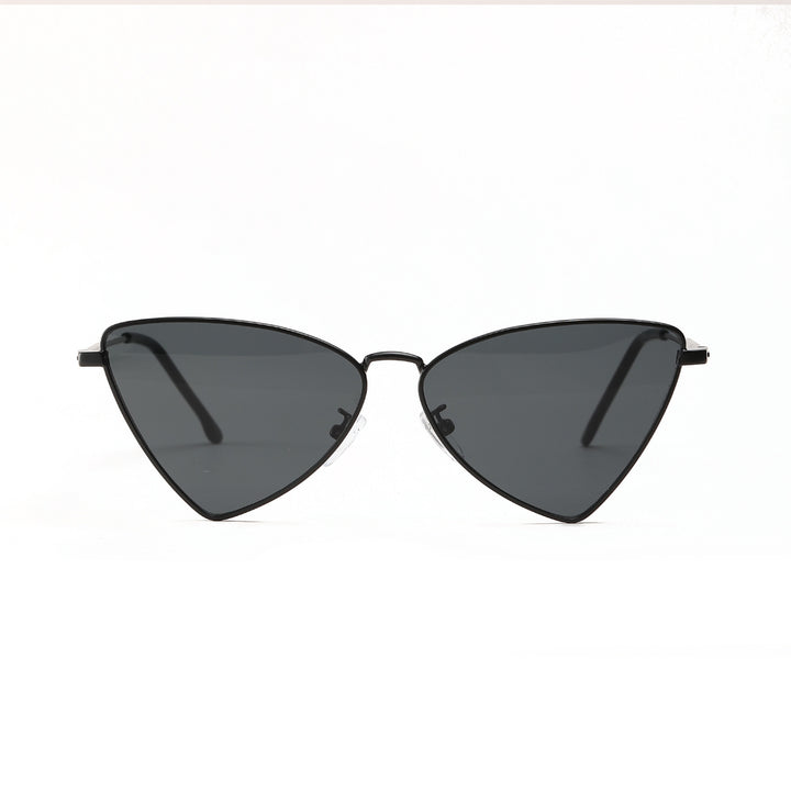 Women trendy Cat-Eye sunglasses with golden accents Stornfield