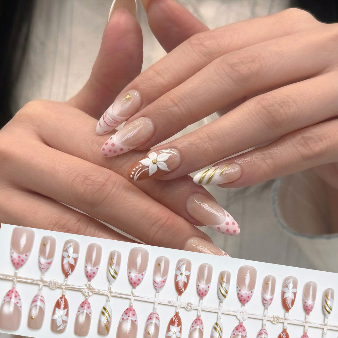 Decorative Floral Press-On Nails