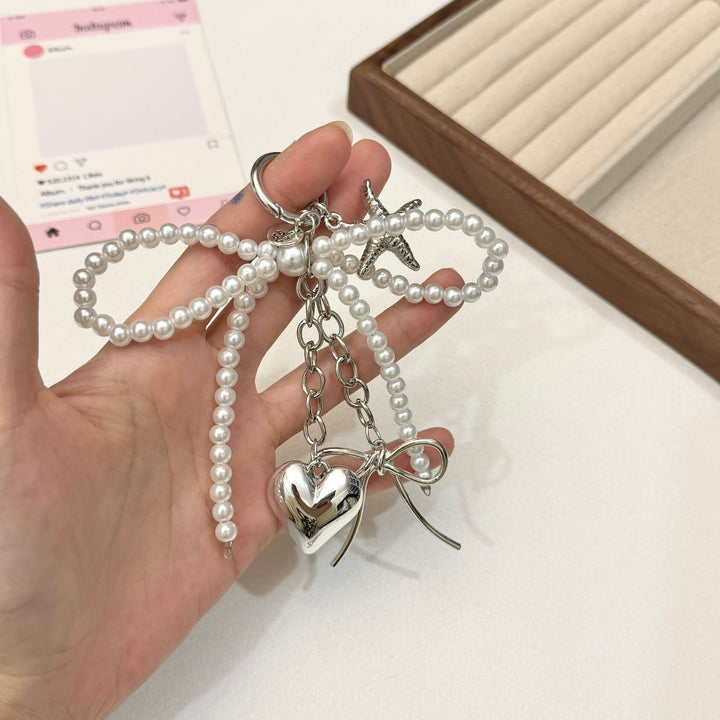 Pearl and Bow Charm Keychain Stornfield