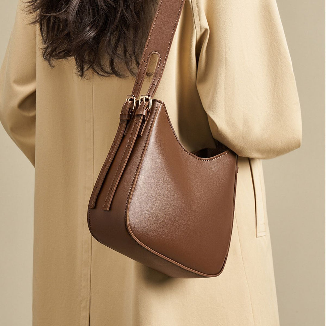 Minimalist Structured Handbag Stornfield