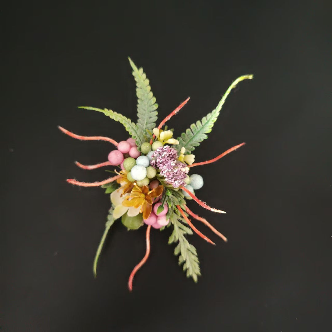 Stylish Floral Lapel Pin