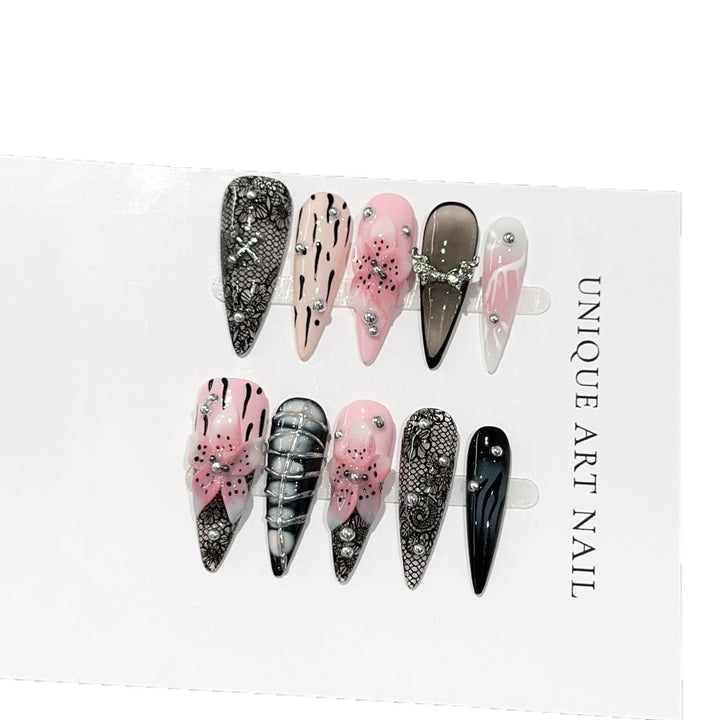 Press-On Nail Art